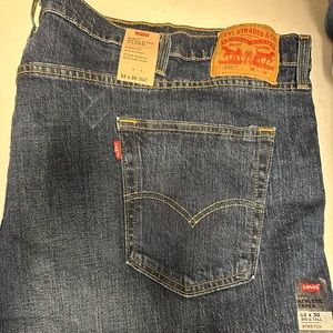Brand new men’s Levi’s 541 Athletic Taper jeans size 52x30 big and tall